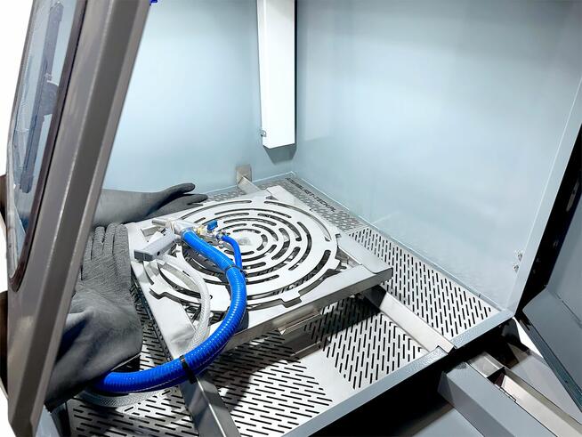 Aquablast L900(Komora do czyszczenie strumieniowo-ścierne