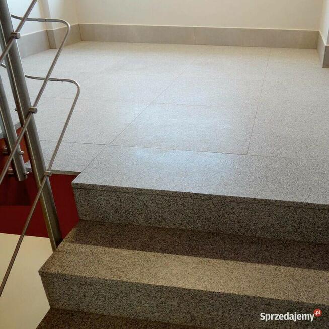 Płytki Granit G603 New Bianco Cristal szlifowany 30,5x61x1 cm