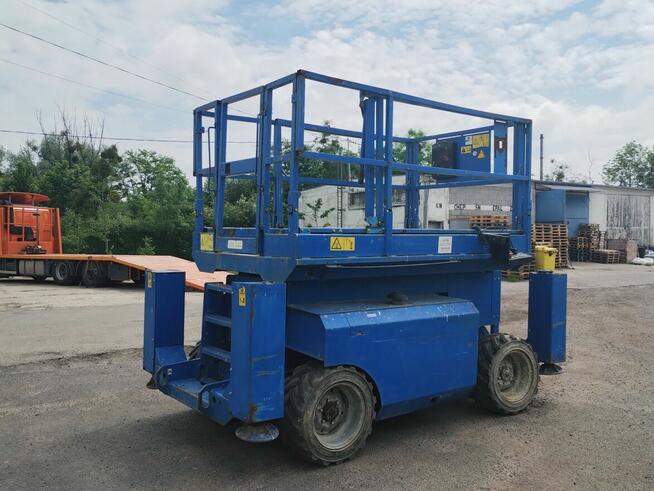 Genie GS-3268 - 12 m - podnośnik nożycowy