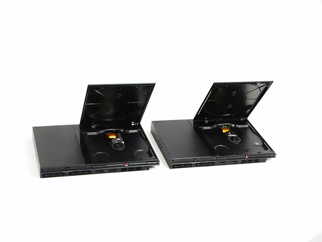 Sony Play Station 2 SCPH-77004 x 2 szt.