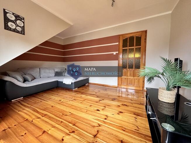 Wygodny dom z pięknym zielonym ogrodem