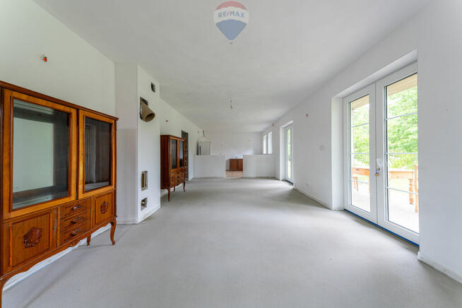 Obiekt eventowy z noclegami i salą bankietkową