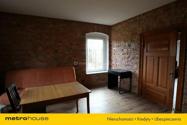 Dom o charakterze historycznym w świetnym stanie.