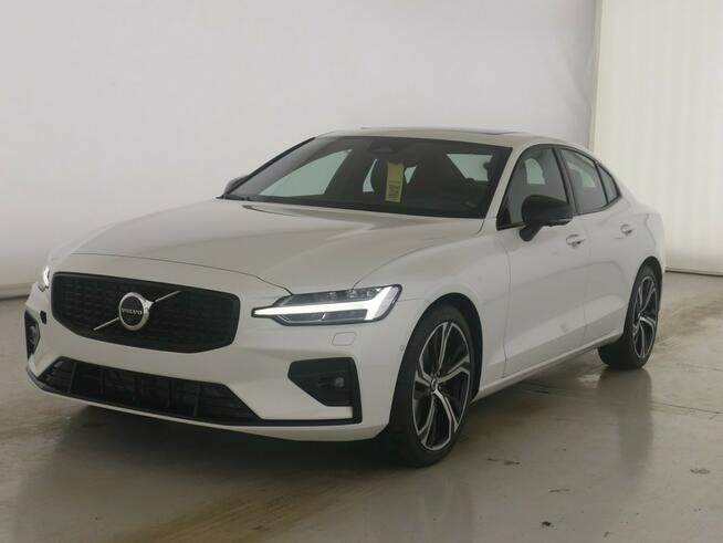 Volvo S60 B5(B) AWD Plus Dark Mild Hybrid