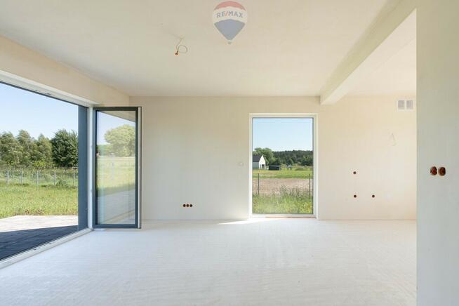 Wyjątkowy funkcjonalny dom, duża działka, obok las