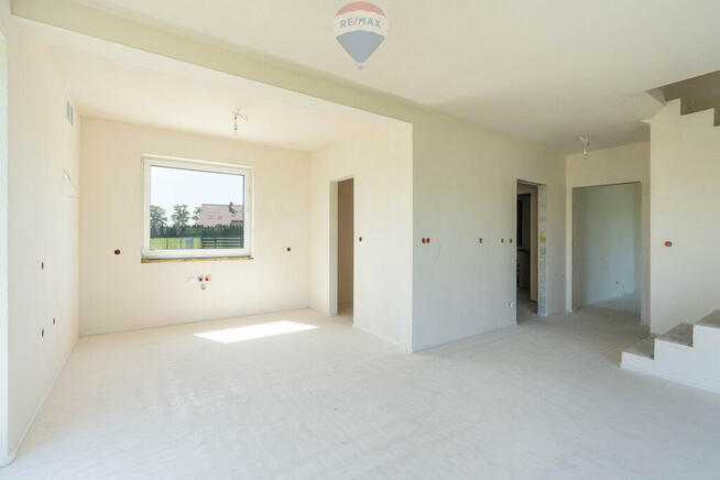 Wyjątkowy funkcjonalny dom, duża działka, obok las