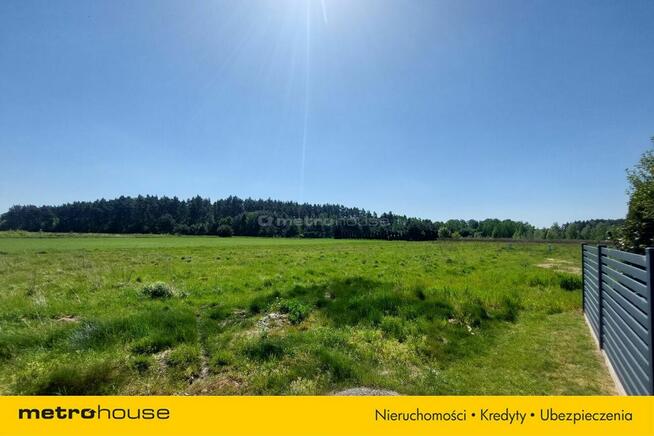 Działka jednorodzinna 1065 m2 tuż przy lesie.