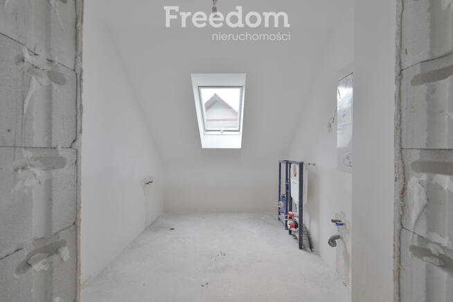 Dom wolnostojący nowy - Osiedle Europejskie