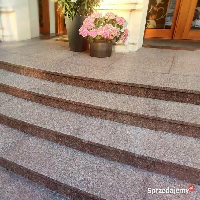 Płytki Granit Maple Red G562 płomieniowany 60x40x2 cm