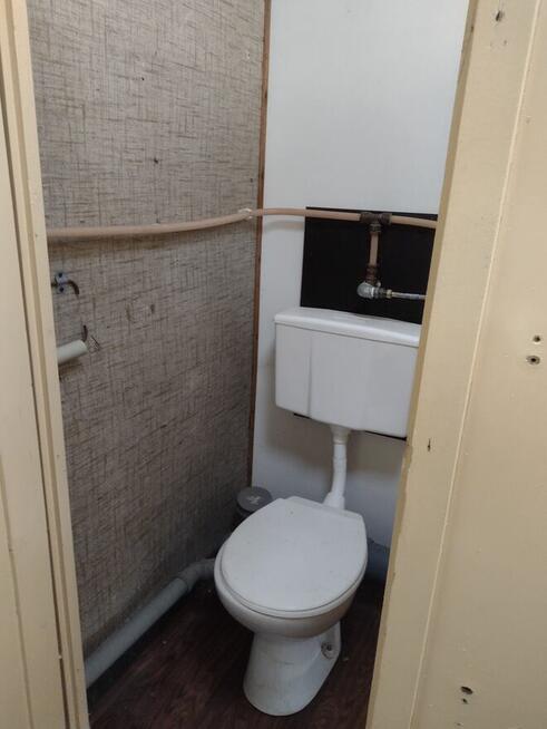 Barakowóz WC zaplecze budowlane