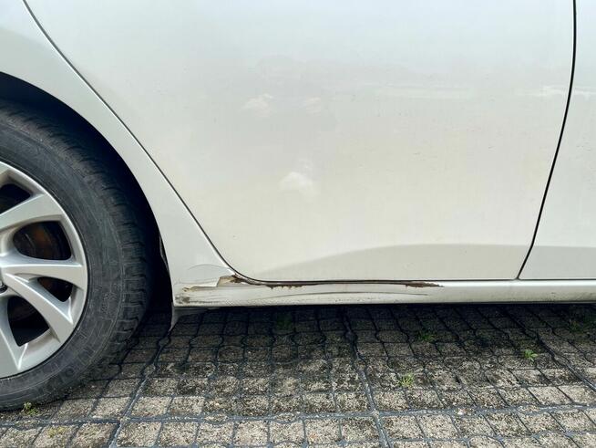 Toyota Auris Hybris 2016 r. Fv VAT, pierwszy właściciel