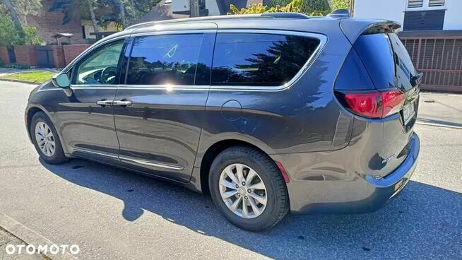 Sprzedam/Zamienię Chrysler Pacyfika 2017 Touring L