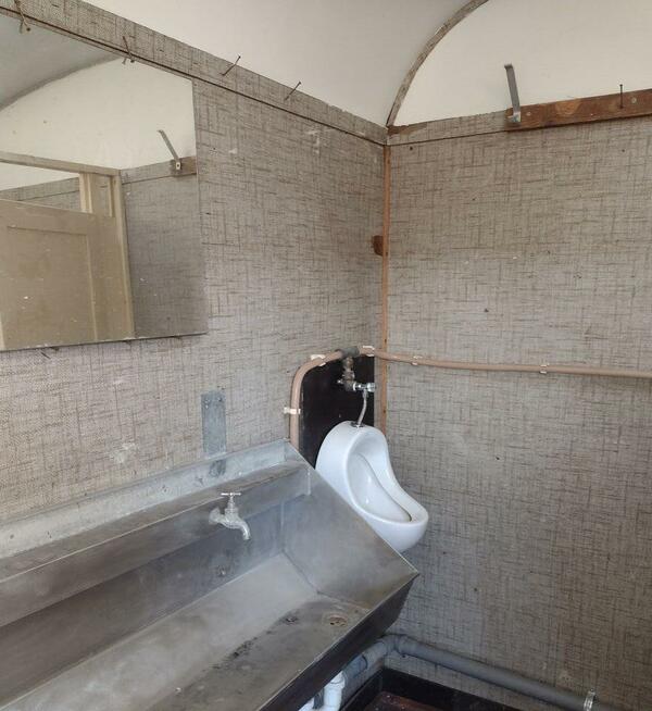 Barakowóz WC zaplecze budowlane