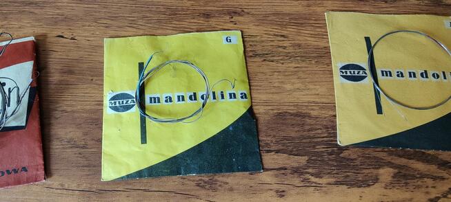 Struny do mandoliny - muza (historyczna ciekawostka)