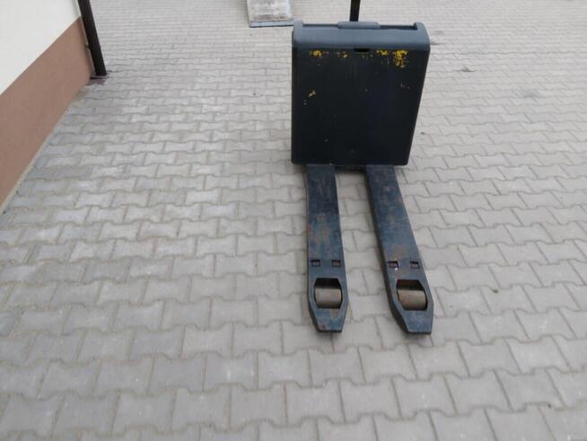 Wózek paletowy elektryczny YALE MP16