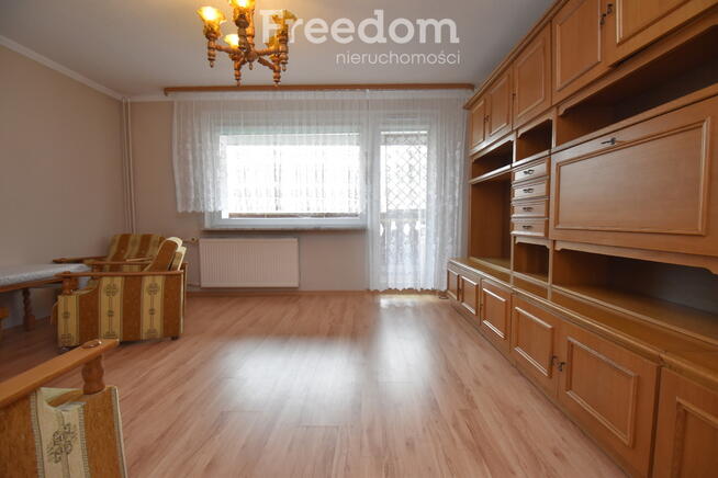 2 pokoje, blok, balkon, 2 piętro Wołczyn