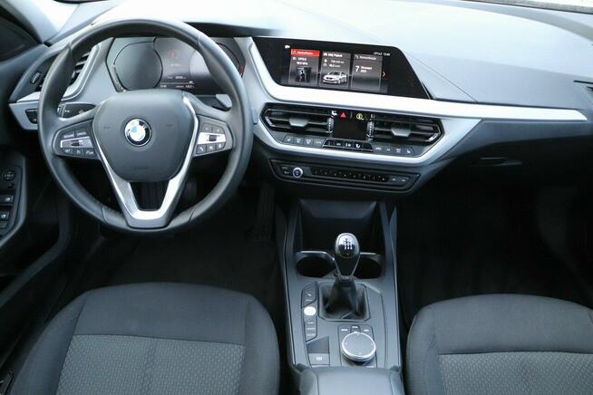 BMW 118 zarejestrowany,2020-PIERWSZA REJ, alu, parktronic, led
