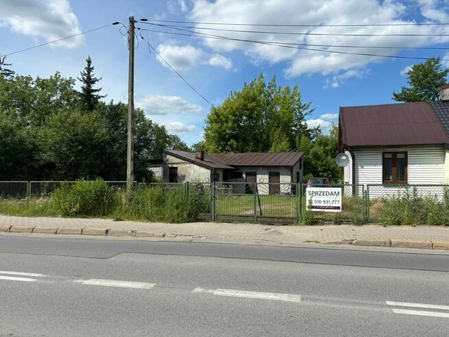 Dom z działką usługową 692 m2 przy ul. Stacyjnej