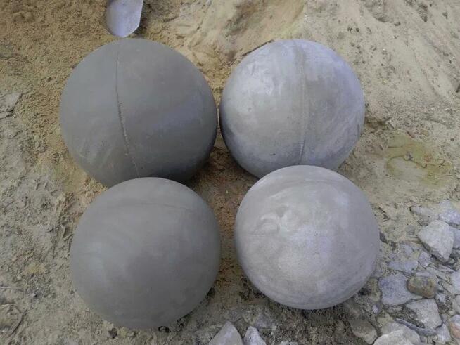 Kula betonowa ogrodowa cementowa 45cm kule na ogrodzenie