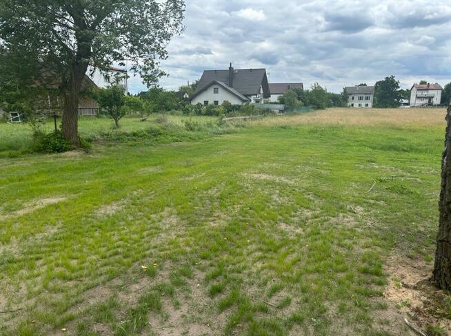 Duża zabudowana działka 3 707 m2 w mieście Brok, 330 000 zł