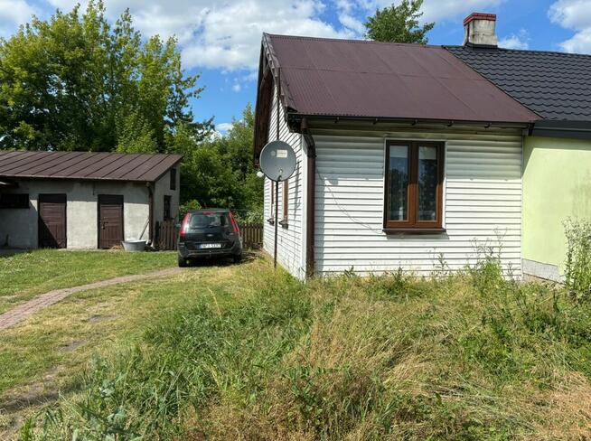 Dom z działką usługową 692 m2 przy ul. Stacyjnej