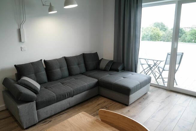 Kawalerka przy Hubalczyków, parking podziemny