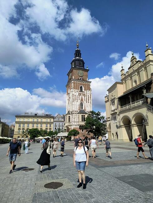 Jest ktoś zwyczajny, żeby się poznać?
