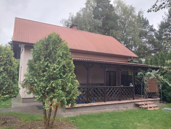 Dom Władysławów gm. Żabia Wola, Kwiatowa