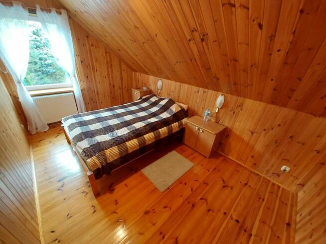 Dom Władysławów gm. Żabia Wola, Kwiatowa