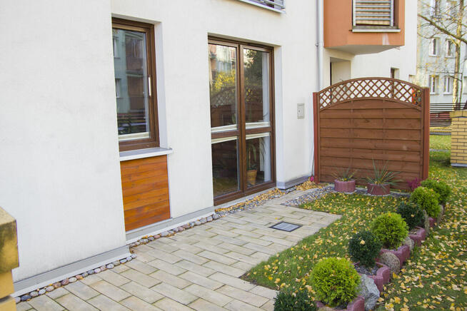 Stołeczna, centrum 3 pok 66,7 m2, cegła, dostępne 1 września