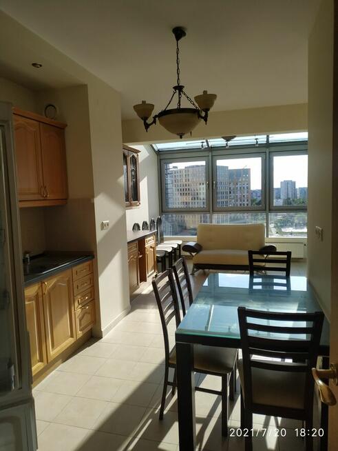 Trzypokojowy apartament na Mokotowie