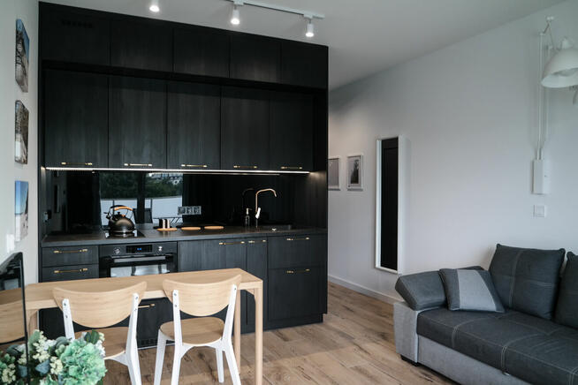 Kawalerka przy Hubalczyków, parking podziemny