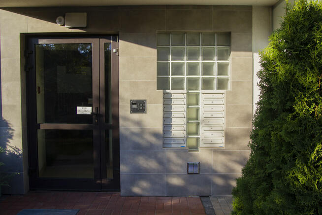 Stołeczna, centrum 3 pok 66,7 m2, cegła, dostępne 1 września