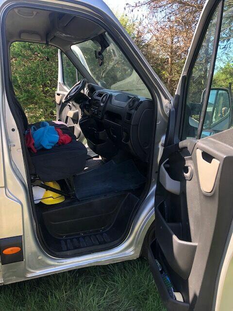 Renault master Doka brygadowka skrzynia 7 osob lub pomoc dro