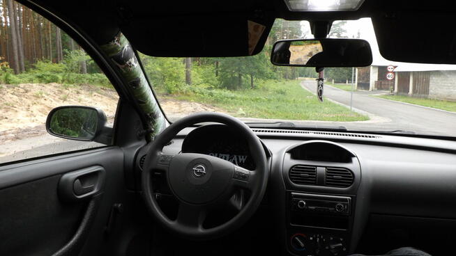 Opel Corsa C 1.2 Twinport Nietuzinkowy