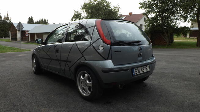 Opel Corsa C 1.2 Twinport Nietuzinkowy