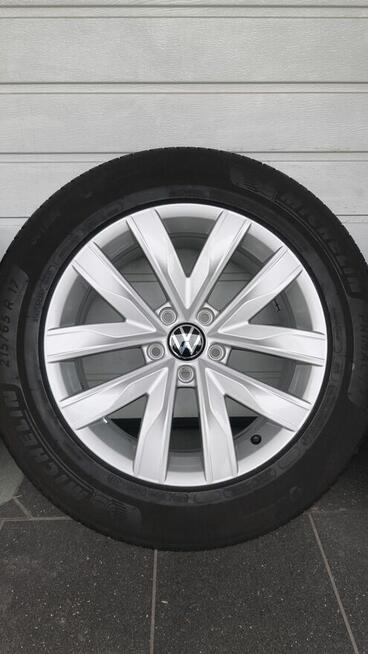 Koła Vw Tiguan II III Audi Seat 17 5x112 opony 215/65/17