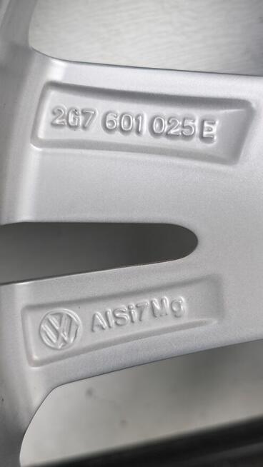 Koła Vw Taigo T cross Skoda Kamiq 17 opony 205/55/17 5x100