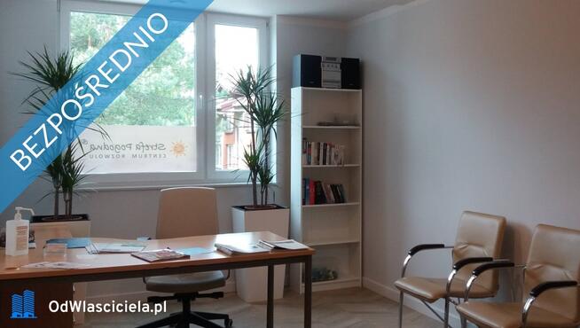 Wyciszony gabinet medyczny z poczekalnią w poradni psychologiczno-pedagogicznej