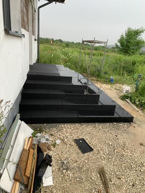 Prace brukarskie, mycie kostki, pielęgnacja ogrodów