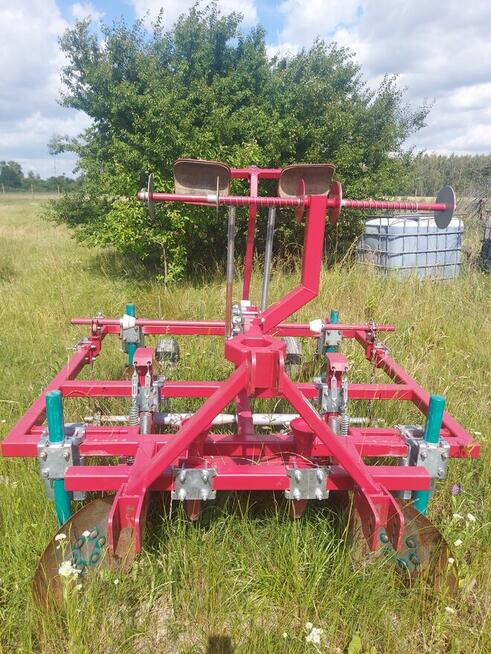 Rozwijarka do agrowłókniny, folii