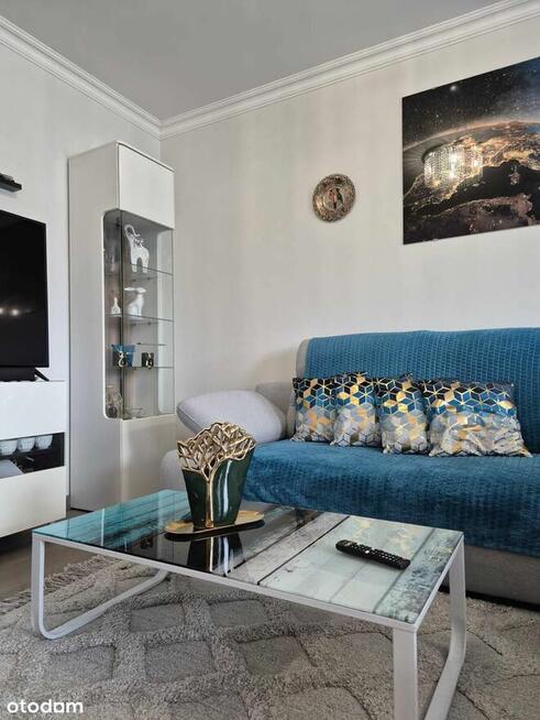 2 pokoje, parter, balkon, miejsce postojowe -