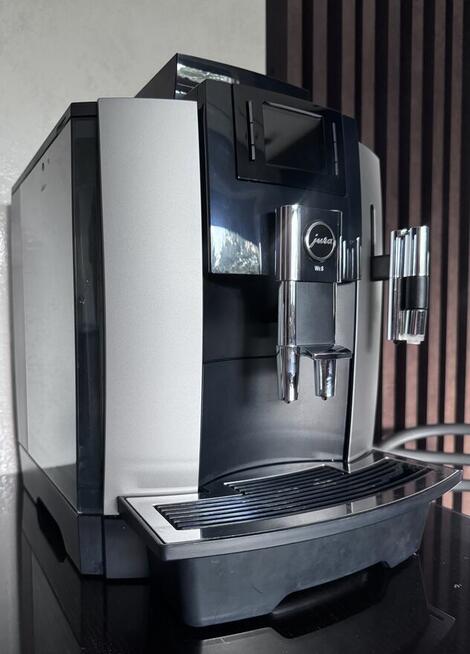 Ekspres automatyczny do kawy JURA WE8 Dark Inox