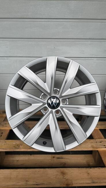 Felgi aluminiowe Vw Passat B8 Tiguan Seat Audi 17 5x112 Et3