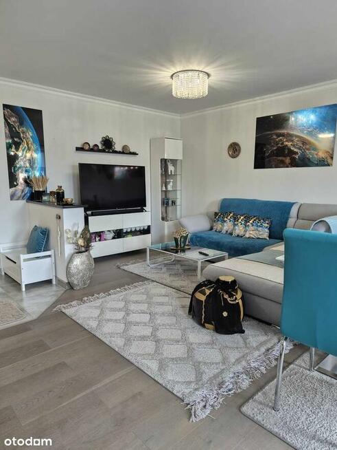 2 pokoje, parter, balkon, miejsce postojowe -