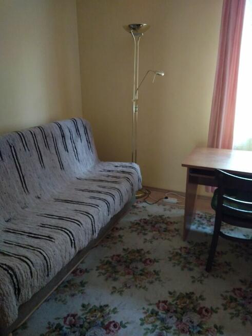 pokój dla spokojnej studentki 13m2 w Śródmiesciu Krakowa