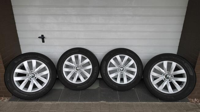Koła Vw Tiguan II III Audi Seat 17 5x112 opony 215/65/17