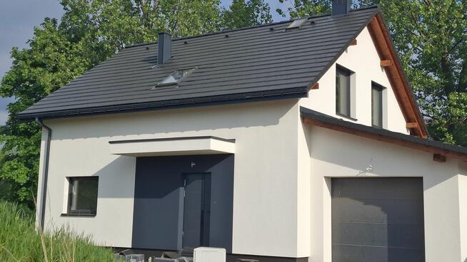 Nowe domy jednorodzinne Bielsko-Biała / Hałcnów