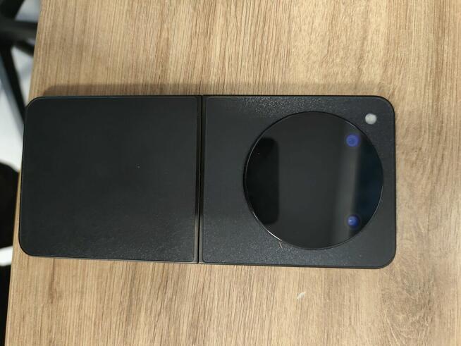 Sprzedam Nubia Flip 20/256 g na gwarancji