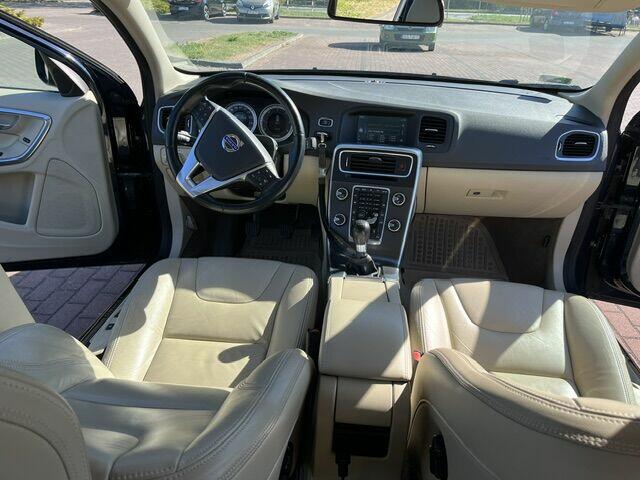 VOLVO S60 2012 rok